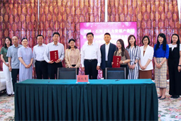 PA真人国际国际与新疆生产建设兵团第八师石河子市签署项目合作协议