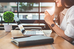 PA真人国际国际曾诚：女性心态会更沉稳 未来性别区别没那么大